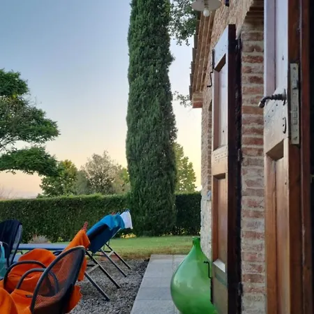 Tuscan For 6 People, Ideally Located Cortona